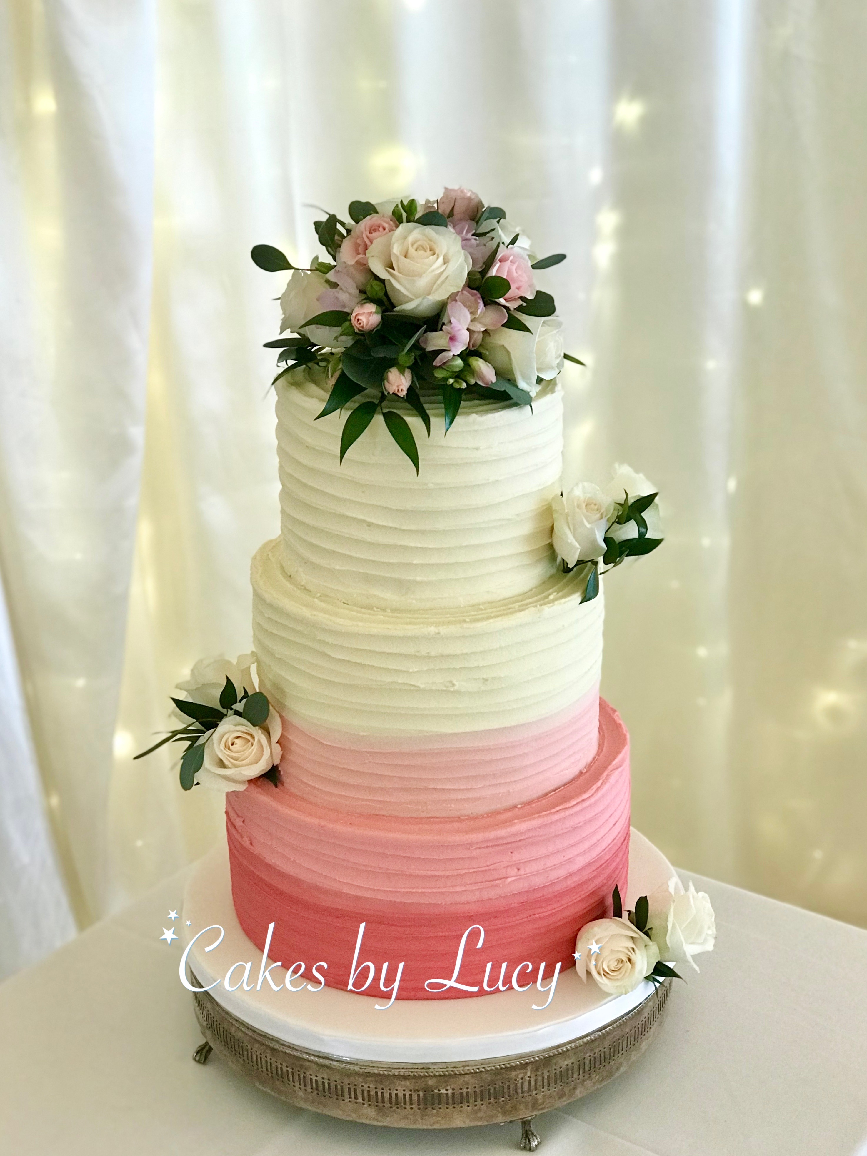 Wedding cake - 3 tier buttercream pink ombré